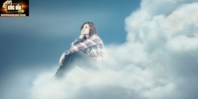 nam mo thay nguoi chet